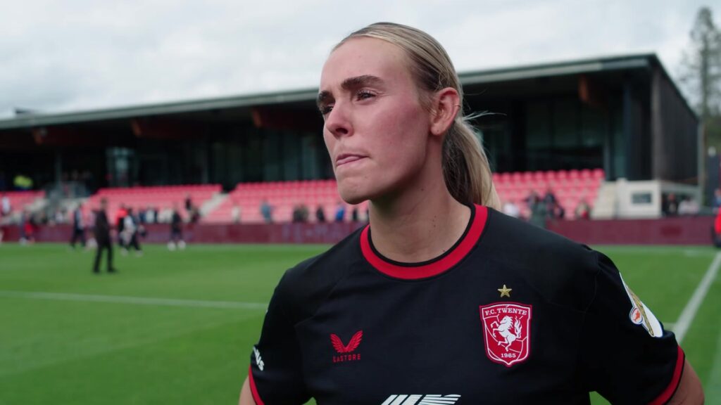 Jill Roord tijdens een eerder interview bij FC Twente.