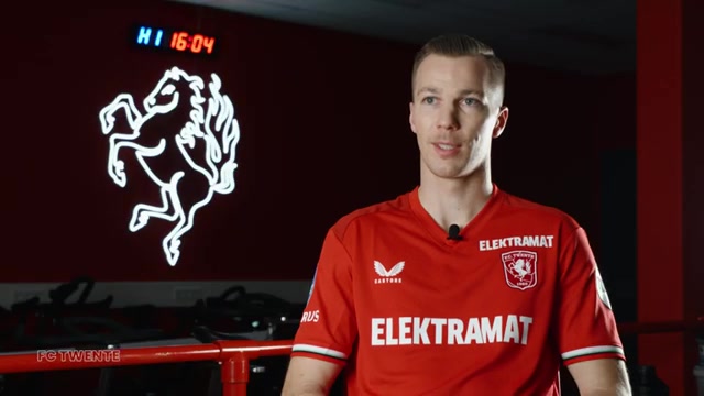 Arno Verschueren tijdens een eerder interview bij FC Twente.