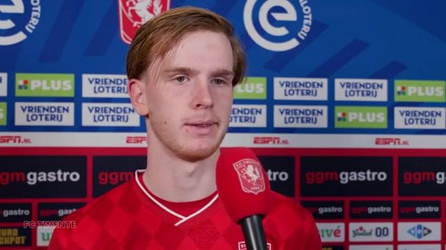 Mats Rots tijdens een eerder interview bij FC Twente; archiefbeeld.