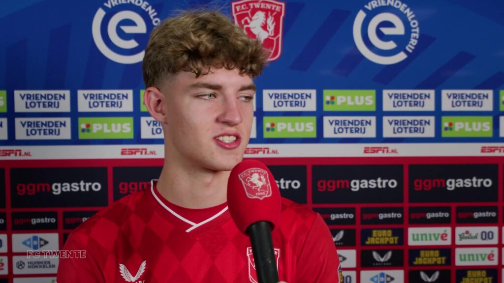 Ruud Nijstad tijdens een eerder interview bij FC Twente. Archiefbeeld.