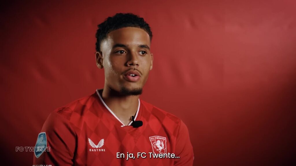 Daouda Weidmann tijdens een eerder interview bij FC Twente