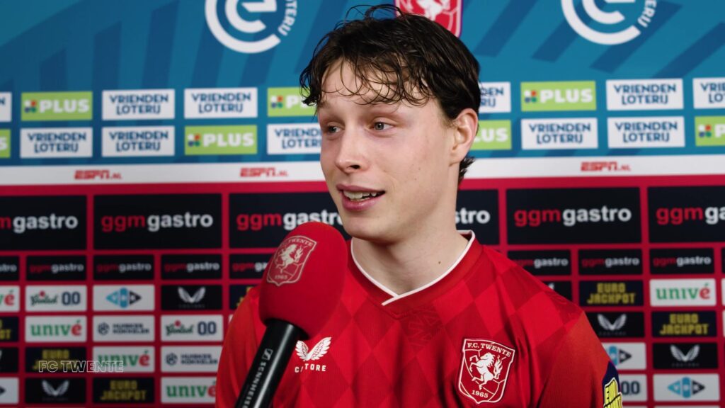 Sondre Orjasaeter tijdens een eerder interview bij FC Twente