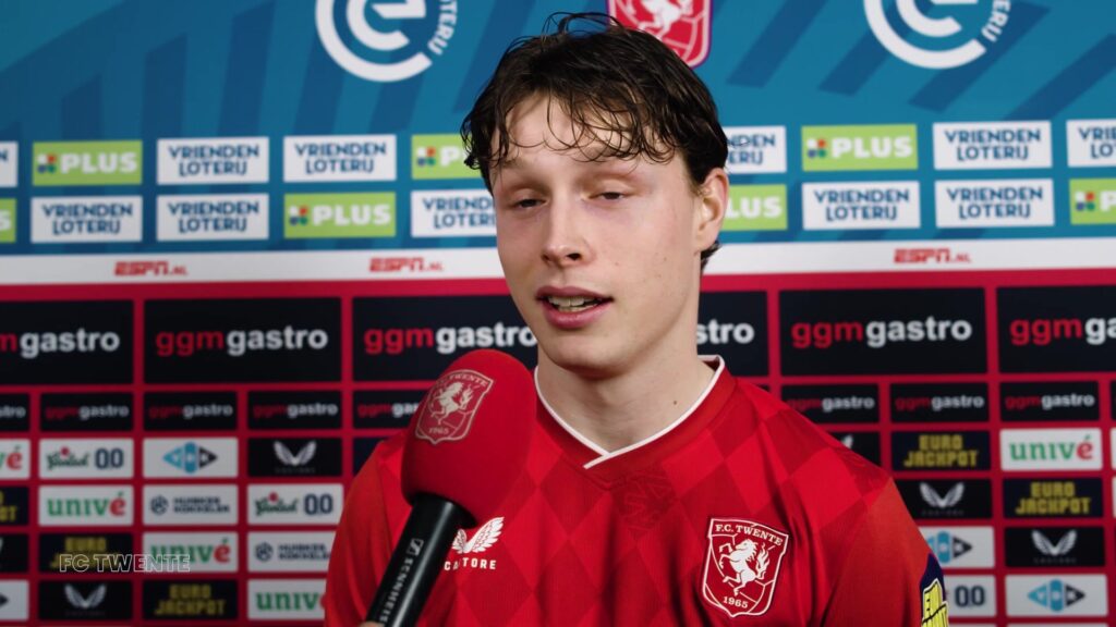 Sondre Orjasaeter tijdens een eerder interview bij FC Twente